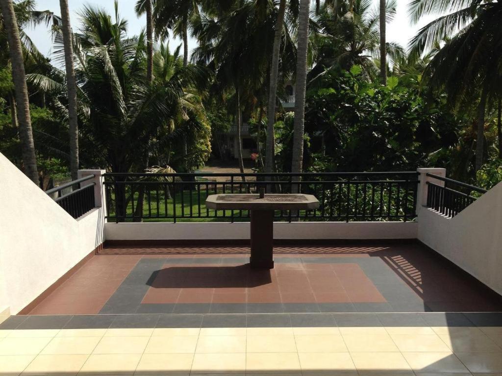 Sagarika Beach Hotel Moragalla Ngoại thất bức ảnh