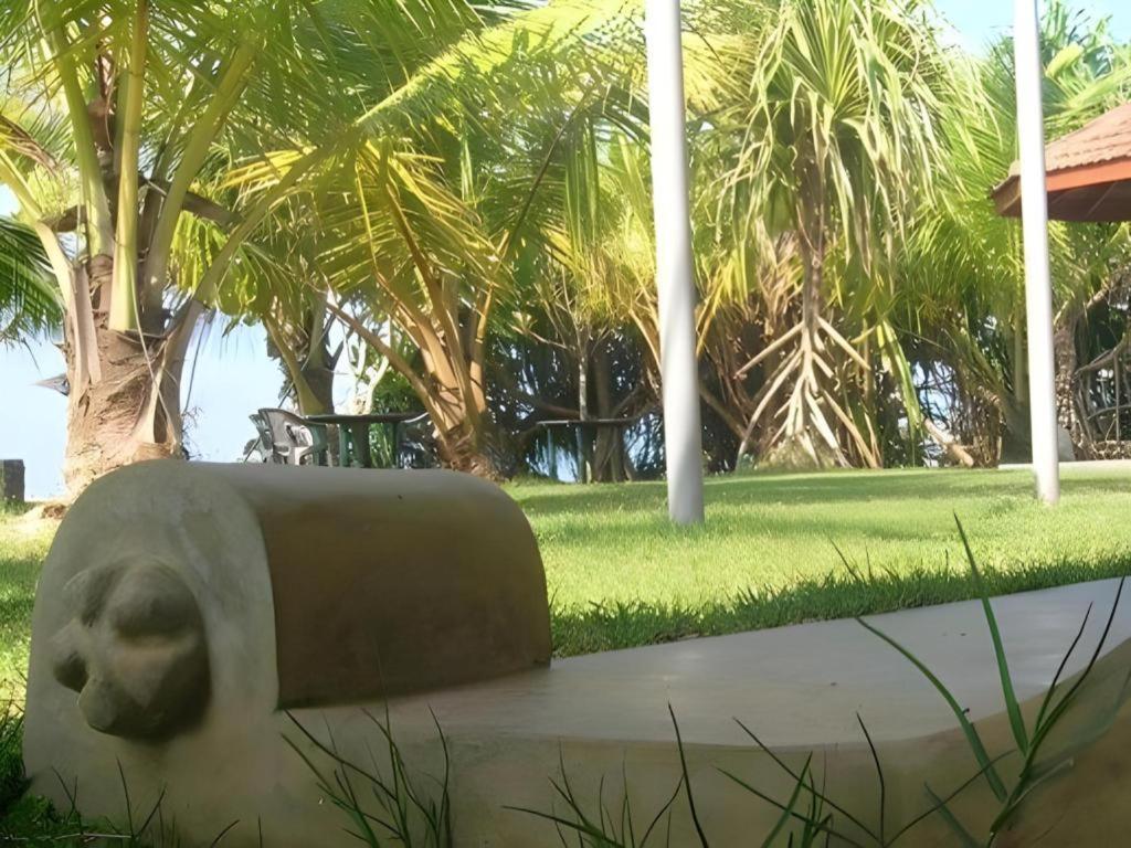 Sagarika Beach Hotel Moragalla Ngoại thất bức ảnh
