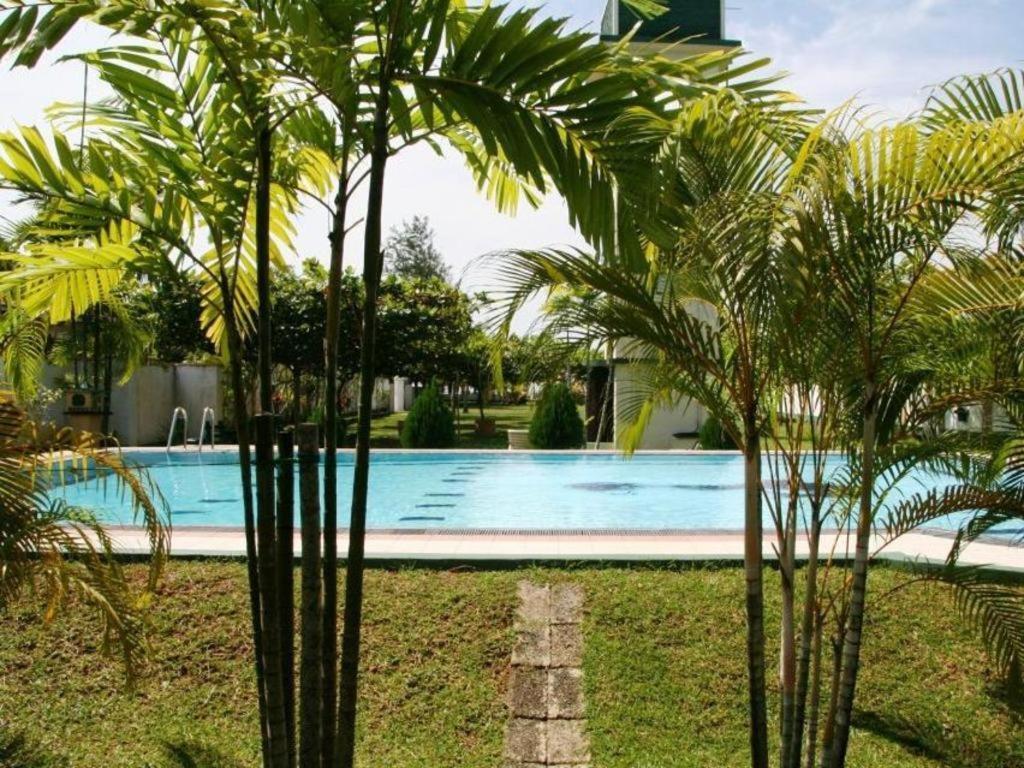 Sagarika Beach Hotel Moragalla Ngoại thất bức ảnh