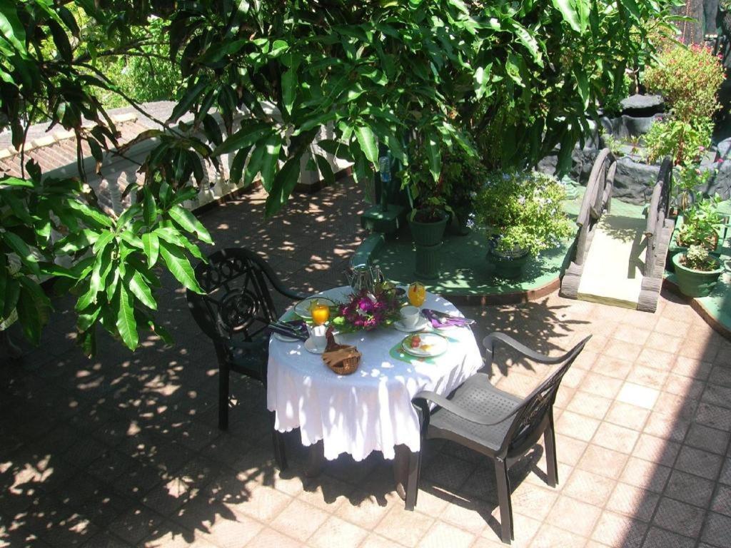 Sagarika Beach Hotel Moragalla Ngoại thất bức ảnh