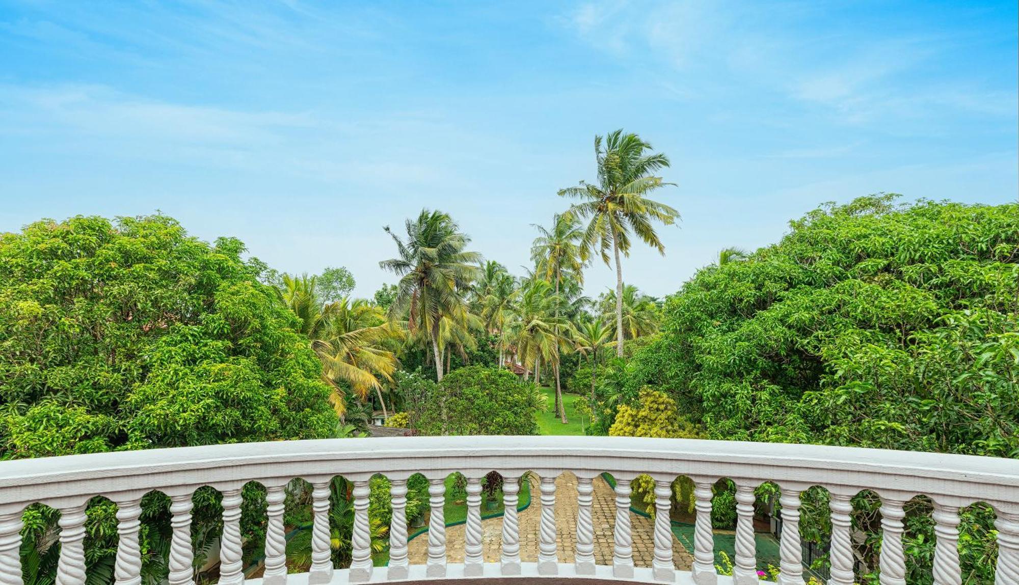 Sagarika Beach Hotel Moragalla Ngoại thất bức ảnh