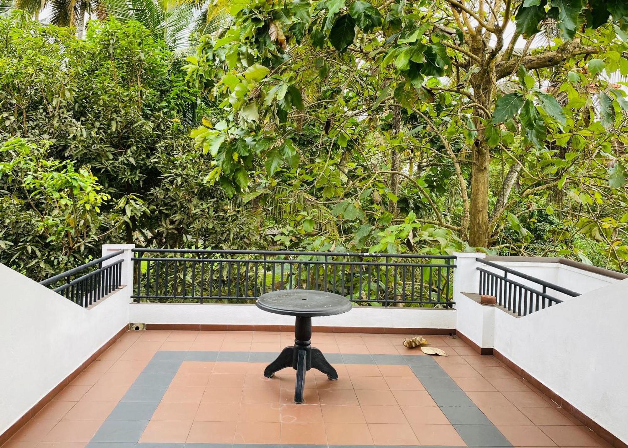 Sagarika Beach Hotel Moragalla Ngoại thất bức ảnh